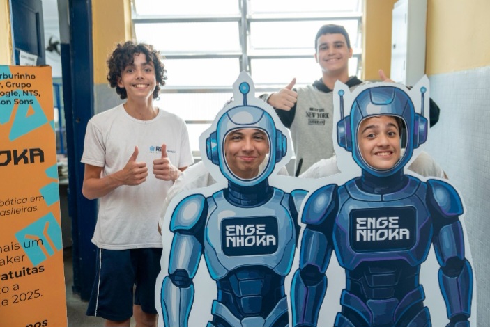 Engenhoka: alunos de escola pública apresentam esculturas desenvolvidas em oficinas de robótica