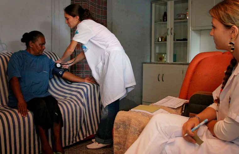 Idosos com limitações devem ser atendidos em casa