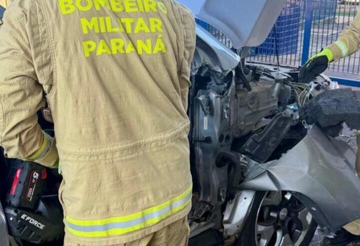 Bombeiros são acionados para abrir fundo falso com 1.800 emagrecedores escondidos