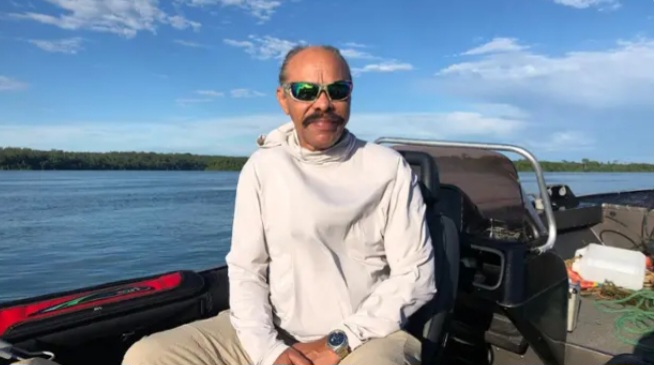 Morre aos 72 anos o apresentador Edson Morais da Tarobá