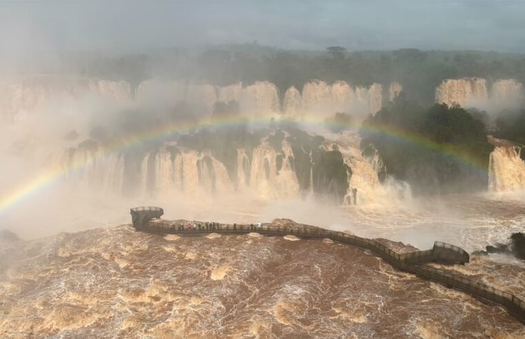 Parque Nacional do Iguaçu coloca em prática protocolo de segurança durante cheia do Rio Iguaçu