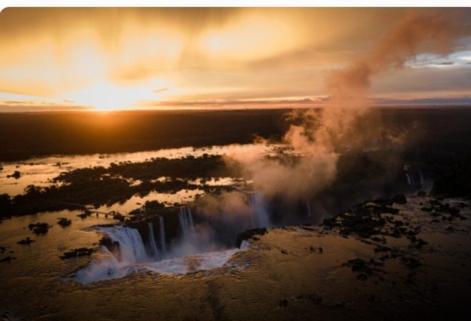 Foz do Iguaçu promove destino turístico para agentes de viagens do Nordeste em roadshow